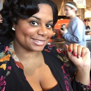 Meet your Posher, Ashley